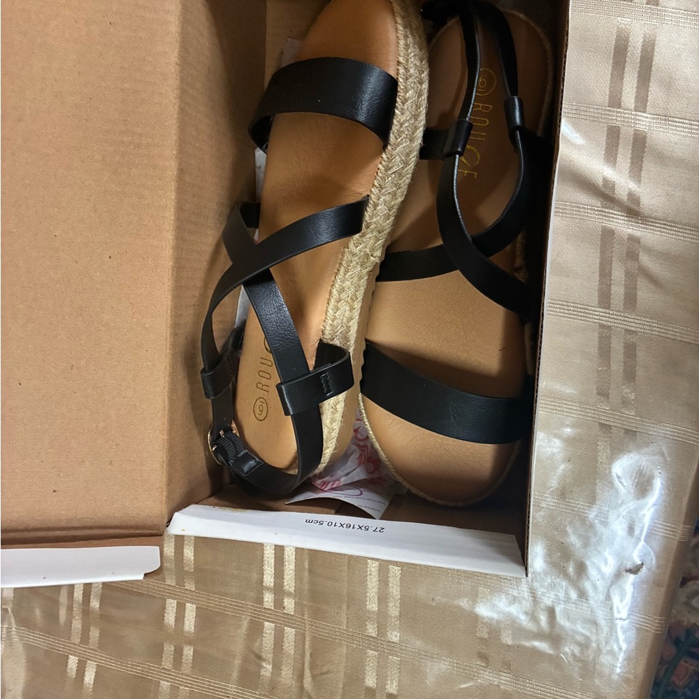 Rouge Helium Black Espadrille Sandals